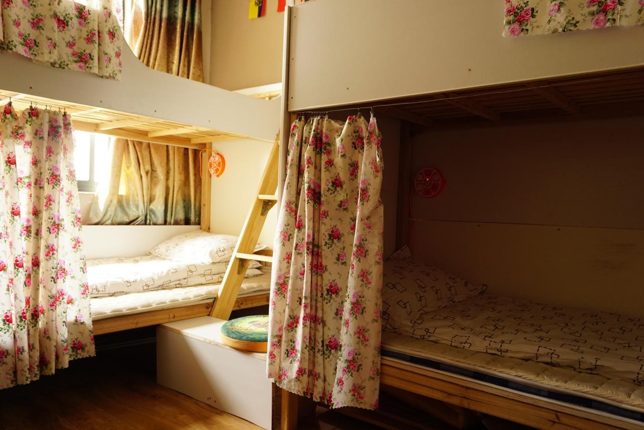 Huanlesong Youth Hostel อู่ฮั่น ภายนอก รูปภาพ