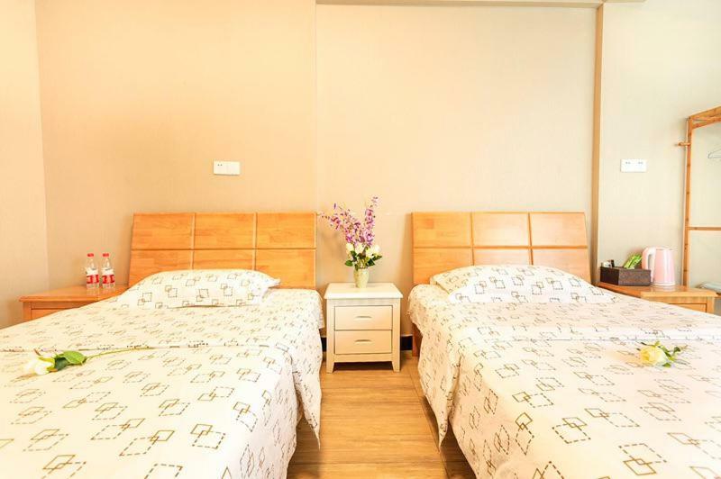 Huanlesong Youth Hostel อู่ฮั่น ภายนอก รูปภาพ