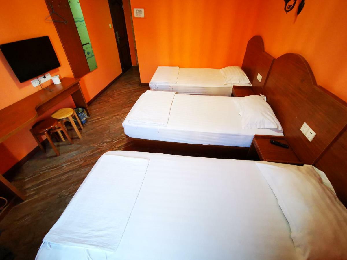 Huanlesong Youth Hostel อู่ฮั่น ภายนอก รูปภาพ
