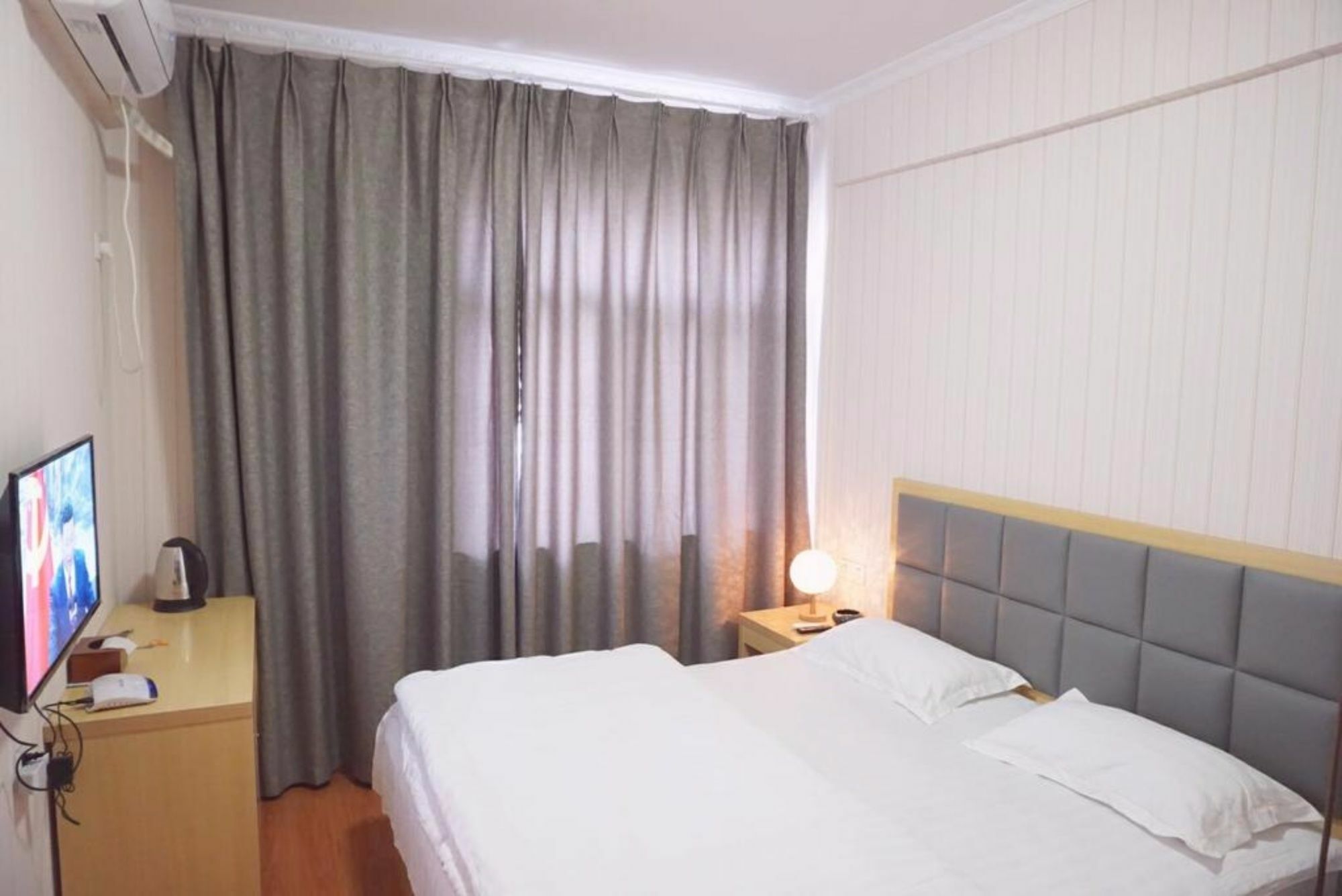 Huanlesong Youth Hostel อู่ฮั่น ภายนอก รูปภาพ