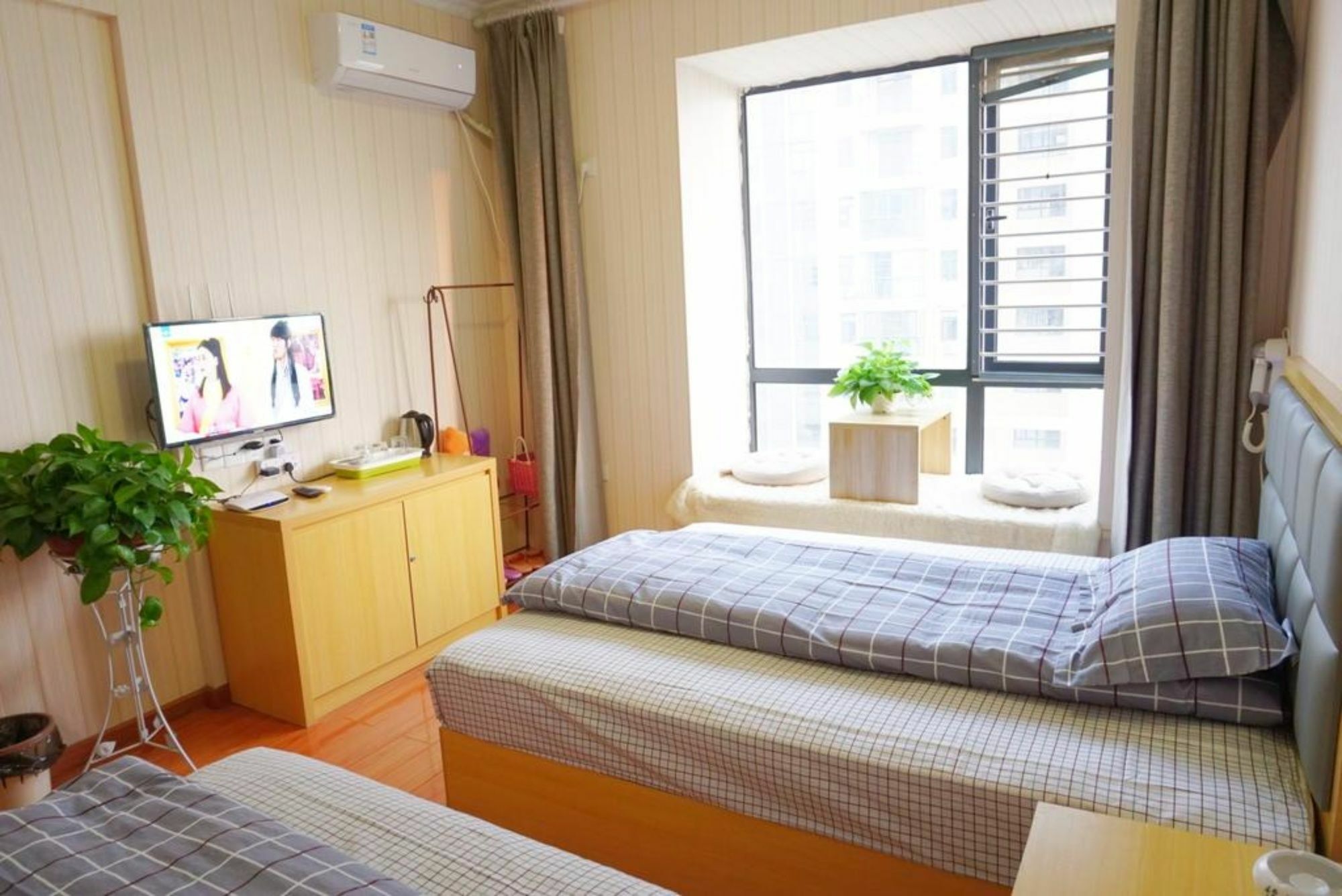 Huanlesong Youth Hostel อู่ฮั่น ภายนอก รูปภาพ